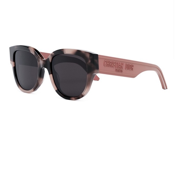 Christian Dior shades - Picture 9 of 10